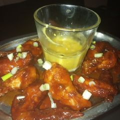 A picture of Spicy (mild) chicken wings.