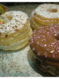 Una foto de Cronuts