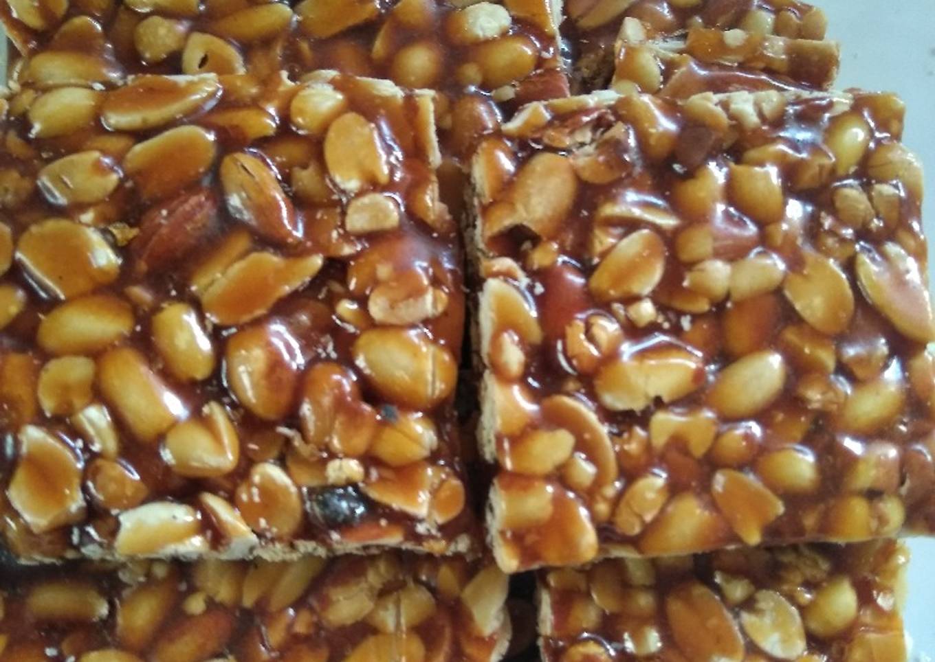 Shingdana/moongaphali chikki