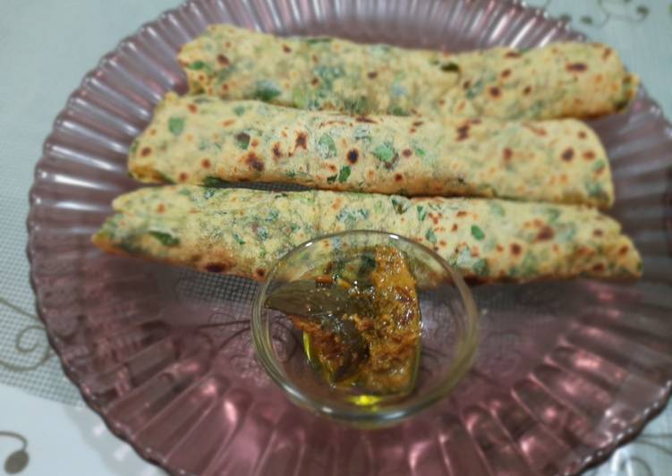 Step-by-Step Guide to Prepare Award-winning Methi ke theple