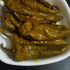 A picture of Green chilli pickle.
