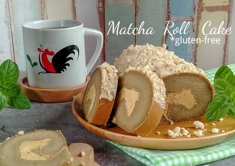 9.5 Matcha Roll Cake