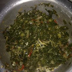 A picture of Managu and spinach.