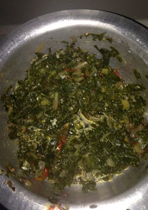 A picture of Managu and spinach.