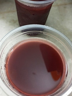கருப்பு திராட்சை ஜூஸ்(black grape juice recipe in tamil) செய்முறை முக்கிய புகைப்படம்