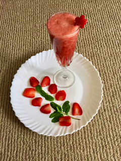 A picture of Strawberry juice.