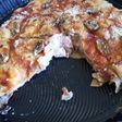 Empanada de obleas con cobertura de pizza