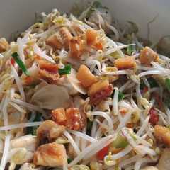 รูปของ Tumis Tauge Ikan Asin Weenaak