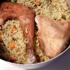 A picture of Coconut Rice with Chicken.
