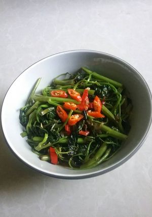 Foto resep Tumis Kangkung Cabe Rawit