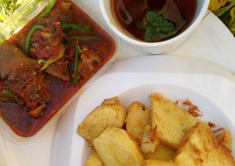 Healthy Recipe of Yam delight and cowleg pepper soup