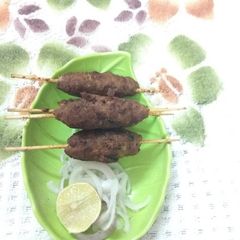 A picture of Mutton kebabs on Tawa.