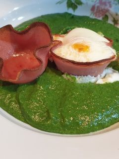 Retró spenót főzelék recept fotója