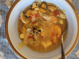 Sopa de pescado y marisco