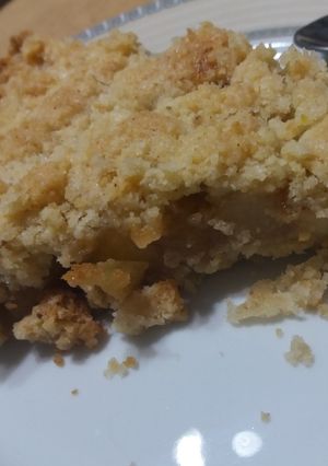 Una foto de Crumble de manzana 🍎🍎😋