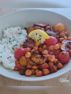 Une photo de Pois chiches à la tomate