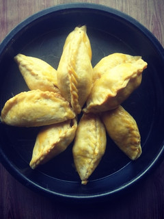 Foto resep Kibinai (Lithuanian Meat Pies) Isi Daging Ayam