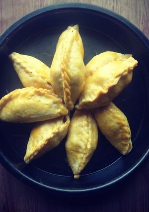 Foto resep Kibinai (Lithuanian Meat Pies) Isi Daging Ayam