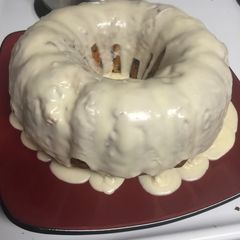 A picture of Vanilla Rich Chip Cake.