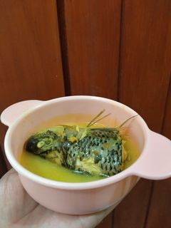 Foto resep Ikan nila kuah kuning (MPASI14m+)