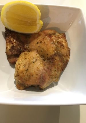 Una foto de Pollo Horneado