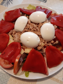 Una foto de Ensalada variada completa
