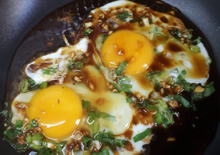 Cara Gampang Bikin Telur Ceplok Aneka Kecap Anti Gagal
