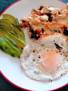 Una foto de Almuerzo proteico grez o keto