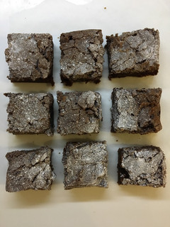A picture of Brownies.