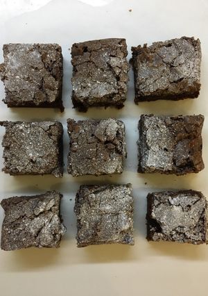 A picture of Brownies.