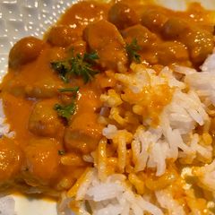A picture of Butter Chickpea Curry.