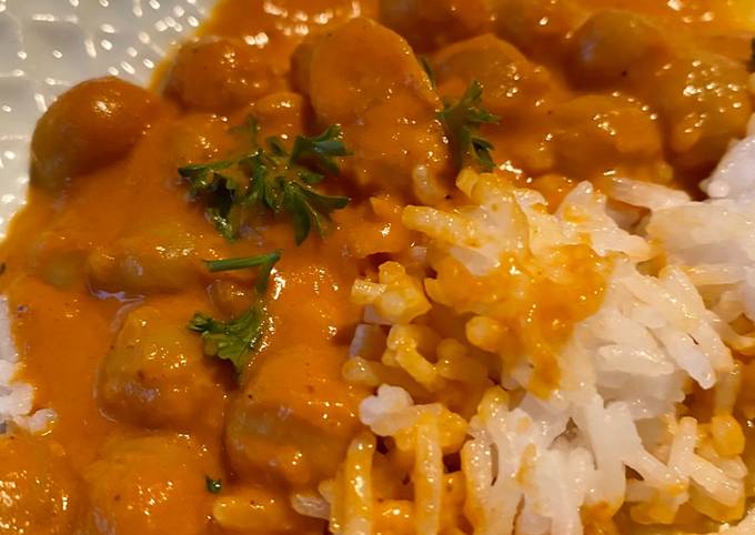 Steps to Prepare Quick Butter Chickpea Curry