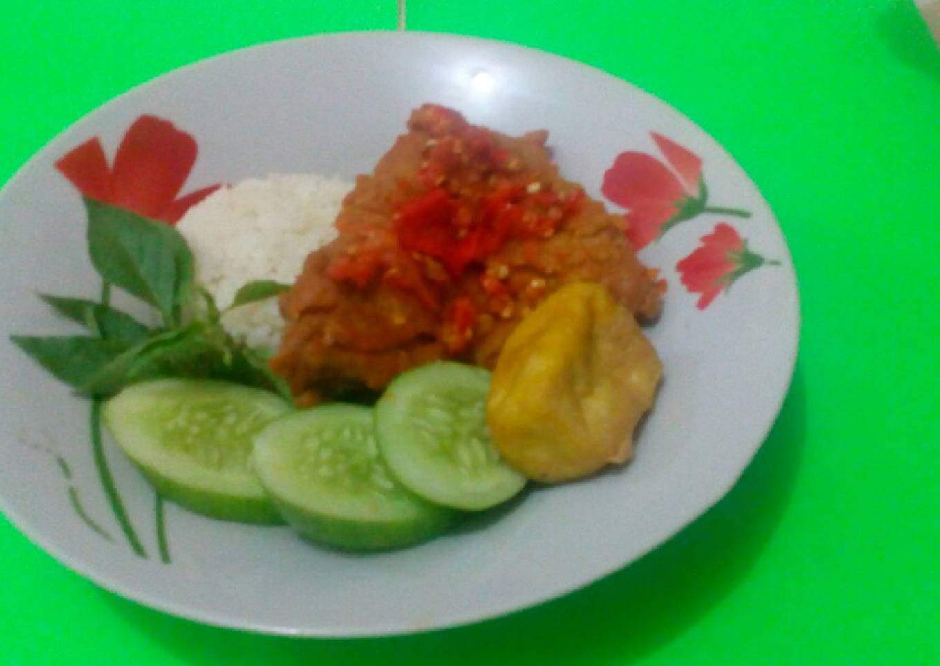 Telur geprek Zeuhahh
