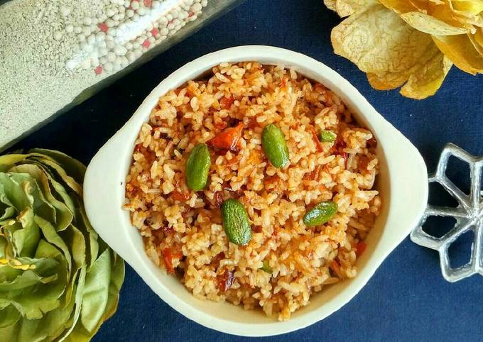 Nasi Goreng Sambal Pete yang Lezat dan Sederhana Nasi Goreng Sambal Pete yang Lezat dan Sederhana