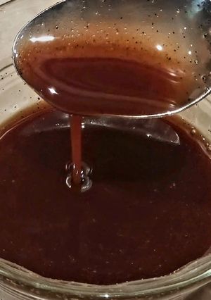A picture of Cacao Vanilla Sugar Simple Syrup.