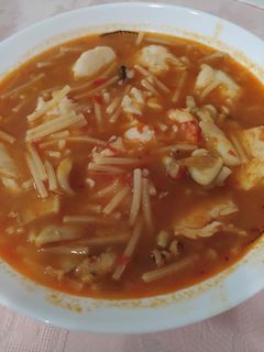 Una foto de Fideos a la cazuela de pescado