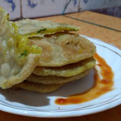 A picture of Aloo Kachori.