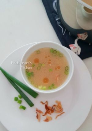 A picture of Rotisserie Chicken Carcass Soup.