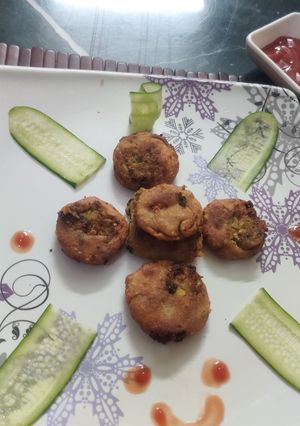 A picture of Veggie Wheat crunchies.