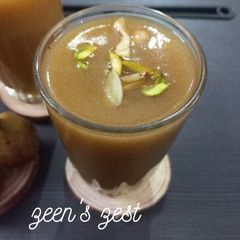 A picture of Fig and Honey Smoothie.
