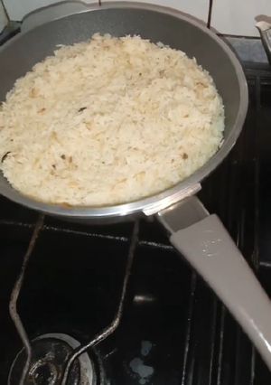 Una foto de Arroz frito sin colar