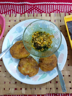सिन्धी टुक(sindhi tuk recipe in hindi) रेसिपी मुख्य फोटो
