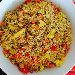 A picture of Nasi Goreng (only egg).