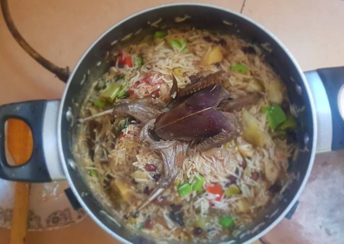 Jungli kabootar pulao 