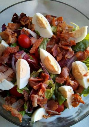 A picture of Caesar Salad.
