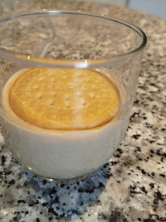 Una foto de Tarta de queso con crema de cacahuetes sin horno