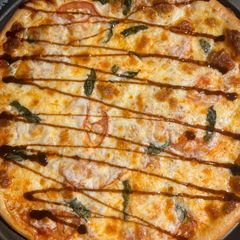 A picture of Classic Margherita Pizza.