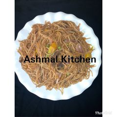 A picture of Fried Spaghetti.