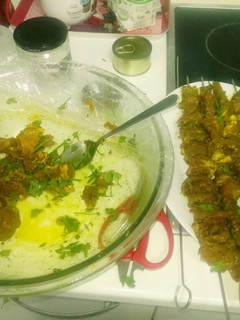 Una foto de Pinchos morunos de pollo