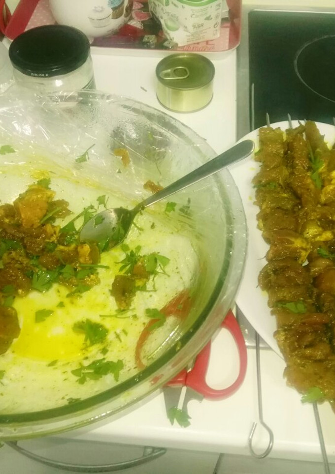 Una foto de Pinchos morunos de pollo